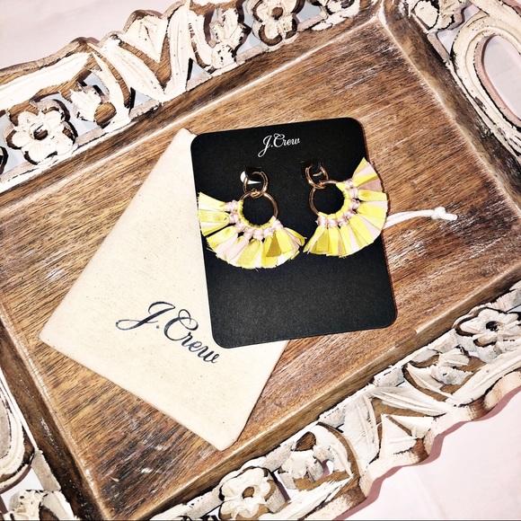 J CREW NWT Conga Fabric Drop Earring Gold Yellow Vacay Tropical - Picture 3 of 3